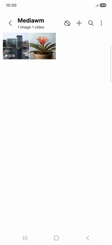 Open the application or screen you wish to record.