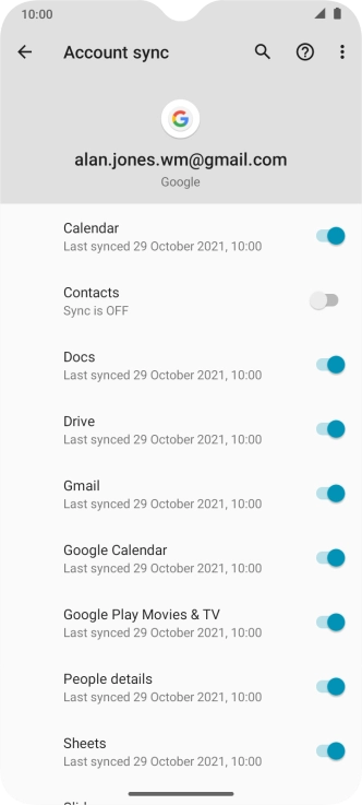 Press the indicator next to 'Contacts' to copy contacts.