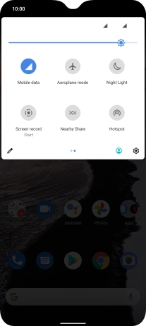 Press Mobile data to turn the function on or off.