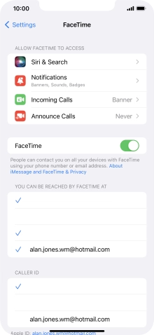 Press the indicator next to 'FaceTime' to turn the function on or off.