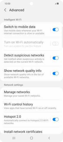Press the indicator next to 'Switch to mobile data' to turn the function on or off.