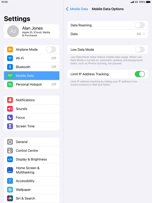 Press the indicator next to 'Data Roaming' to turn the function on or off.