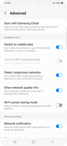 Press the indicator next to 'Switch to mobile data' to turn the function on or off.