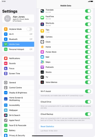 Press the indicator next to 'Wi-Fi Assist' to turn the function on or off.