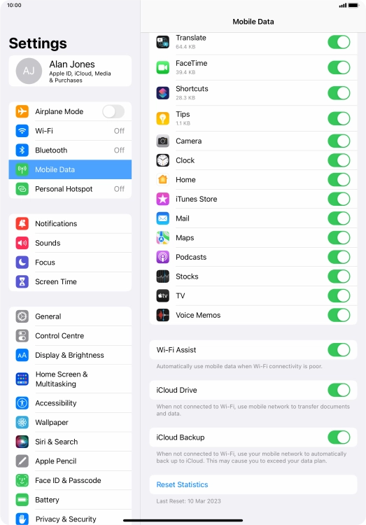 Press the indicator next to 'Wi-Fi Assist' to turn the function on or off.