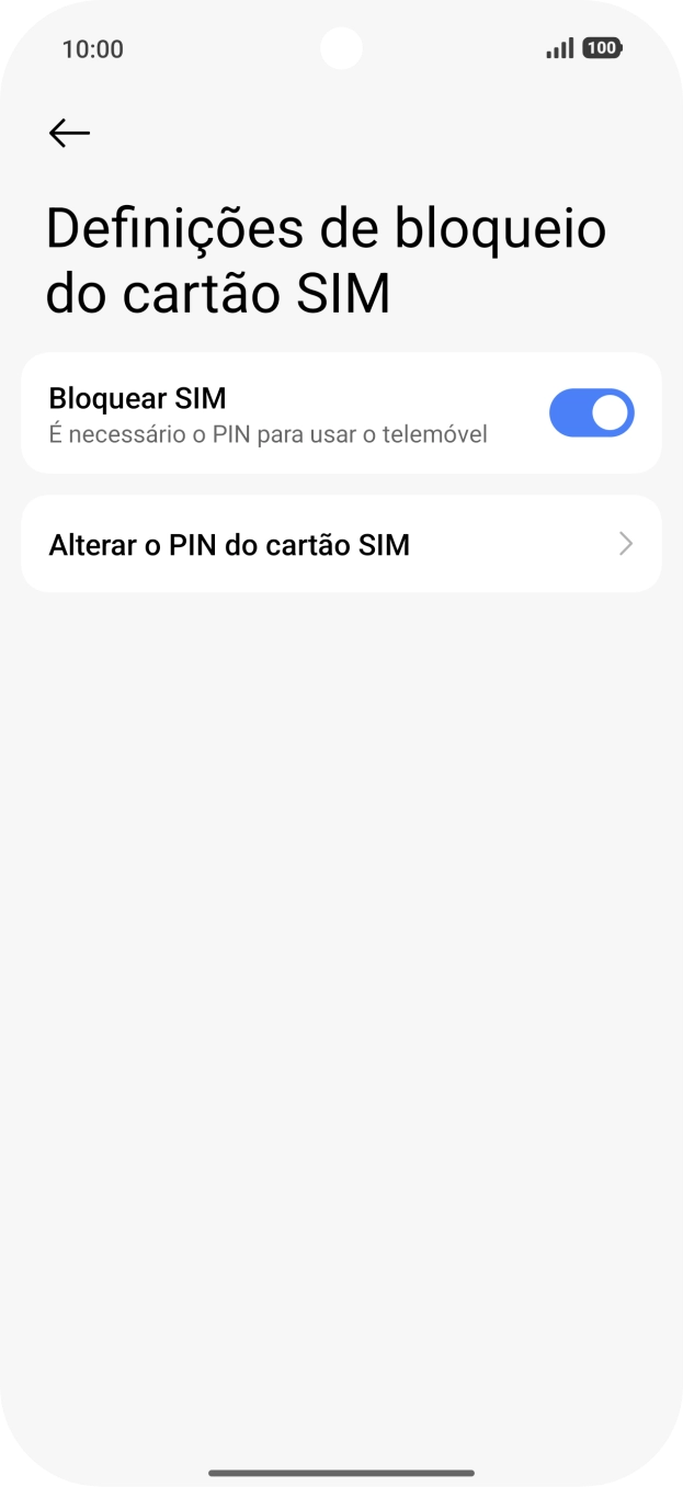 Prima o indicador junto a 