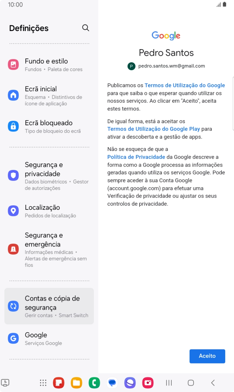 Prima Aceito e siga as indicações no ecrã para escolher as definições da conta Google.