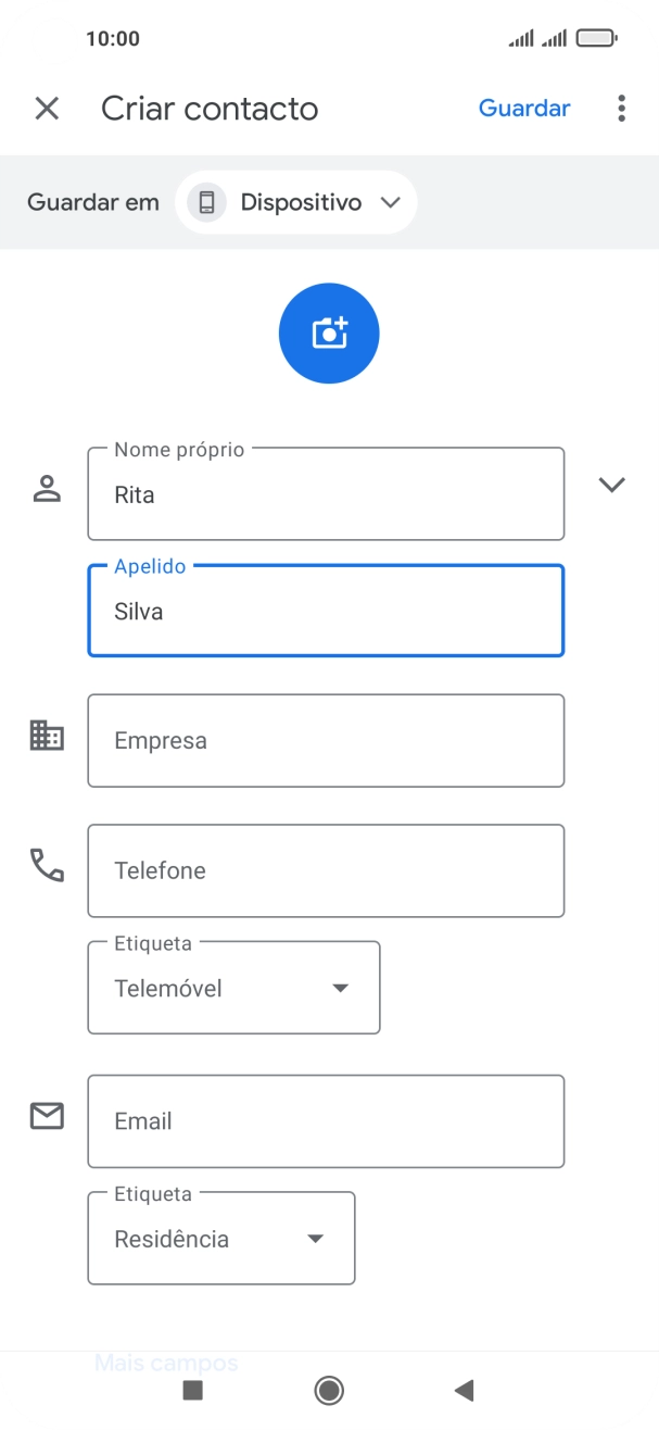 Prima Telefone e introduza o número de telefone pretendido.