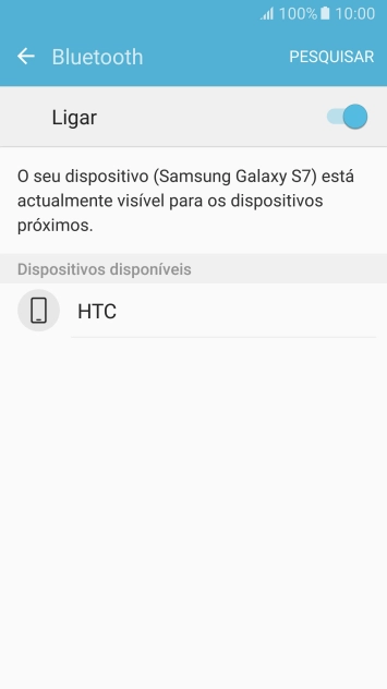 Prima o dispositivo Bluetooth pretendido e siga as indicações no ecrã para emparelhar o dispositivo pretendido com o telefone.