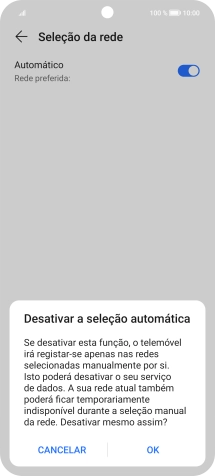 Prima OK e aguarde enquanto o telefone procura as redes.