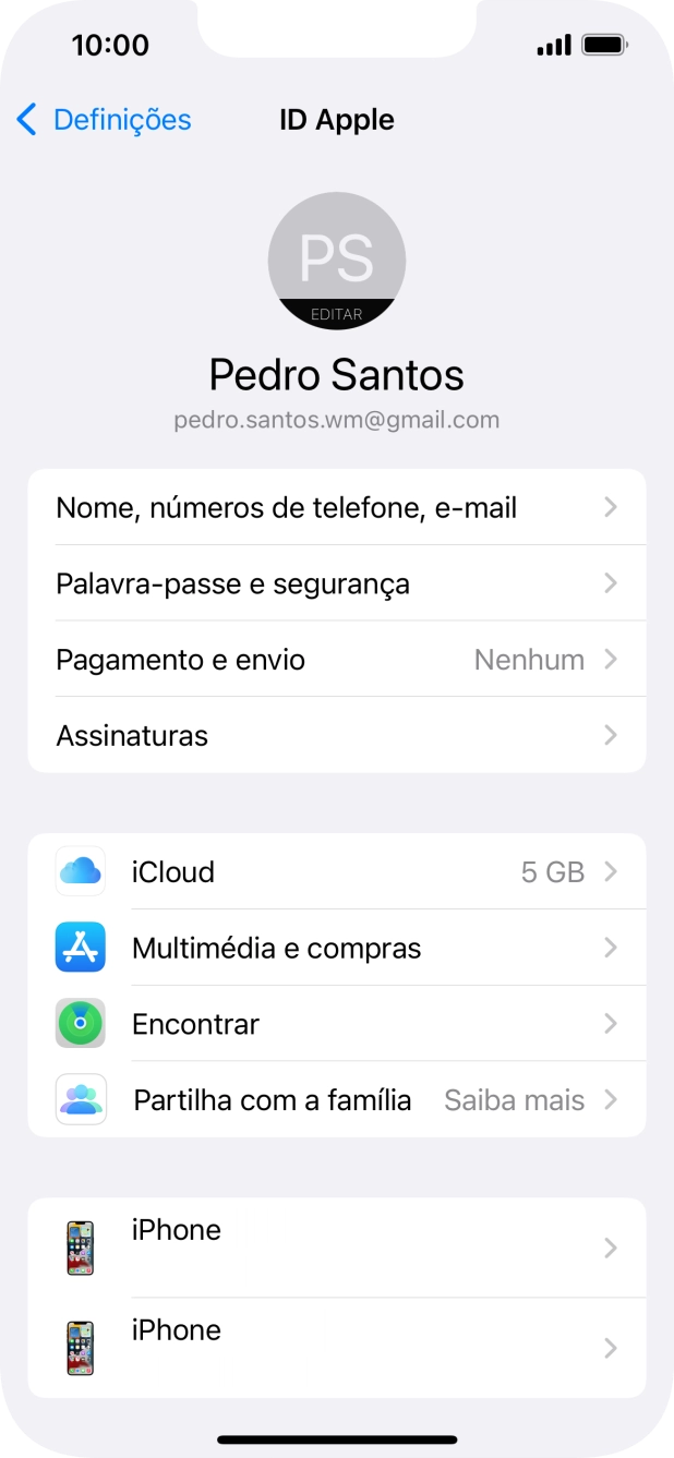 Para voltar ao ecrã inicial, deslize o dedo de baixo para cima a partir da base do ecrã.