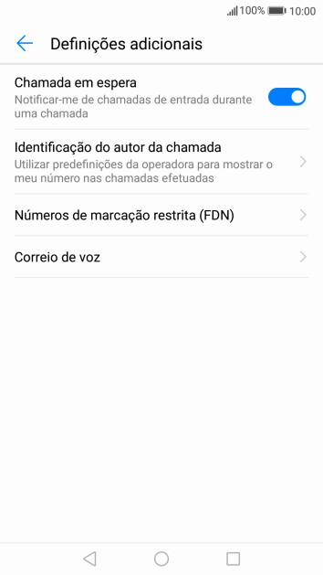 Prima Chamada em espera para ativar ou desativar a função.