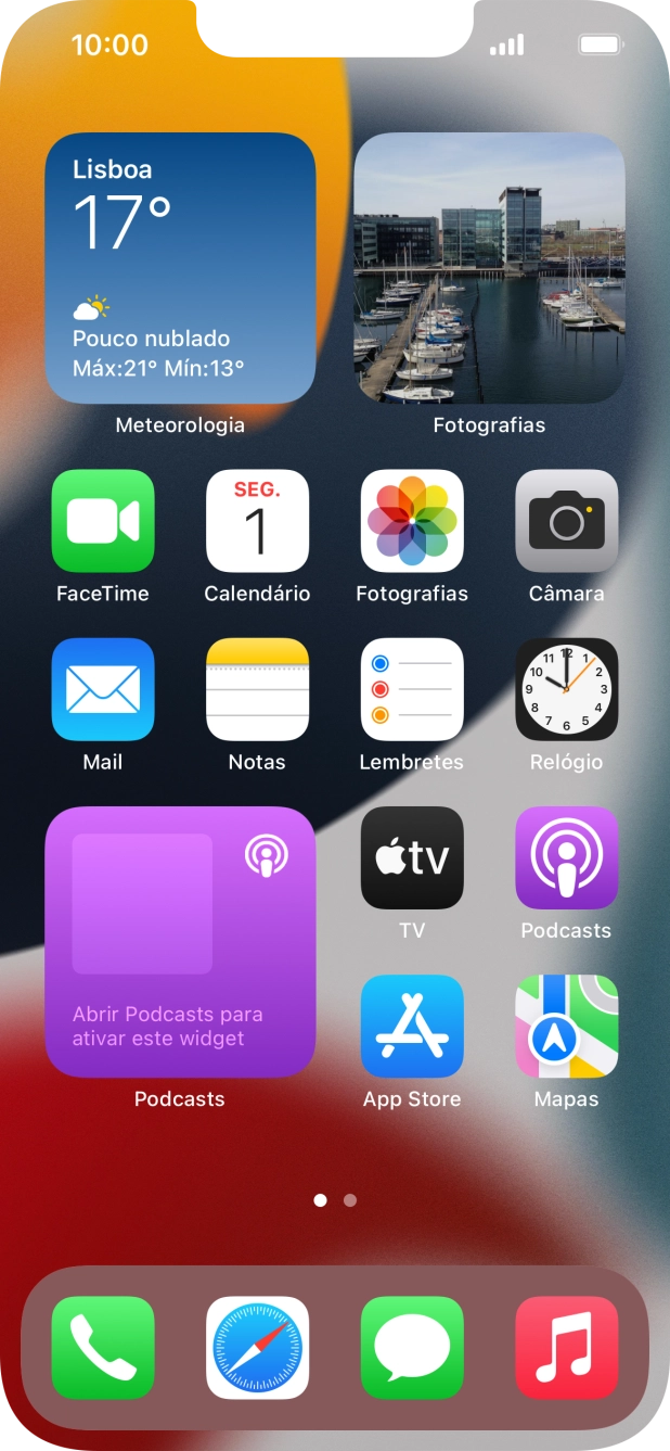 Se utilizar uma pilha de widgets: Deslize o dedo para cima ou para baixo na pilha para escolher o widget pretendido.