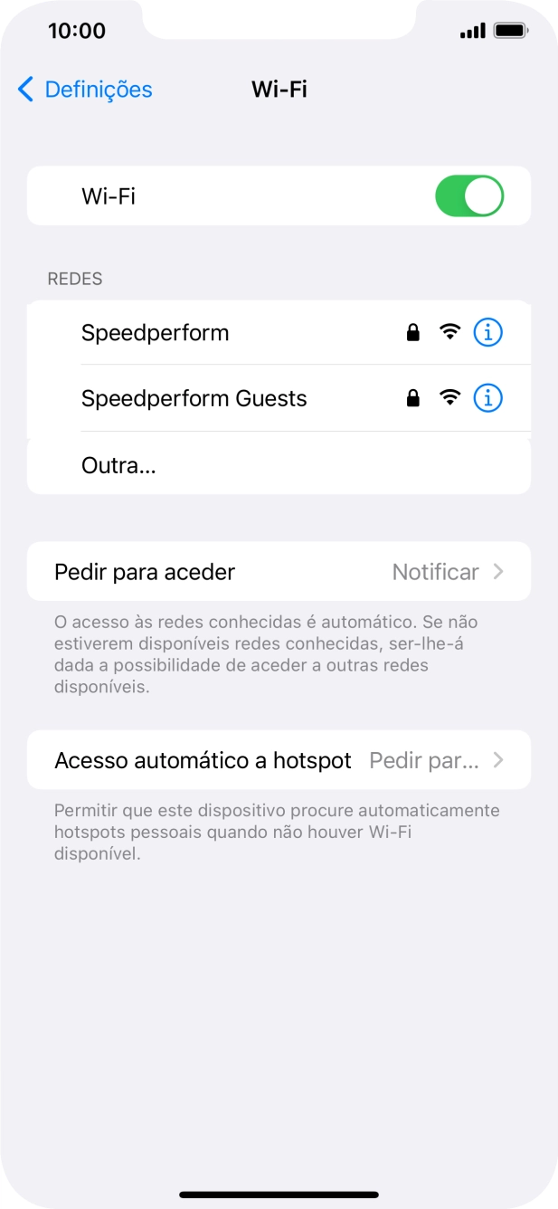 Prima a rede Wi-Fi pretendida e introduza a password da rede Wi-Fi.