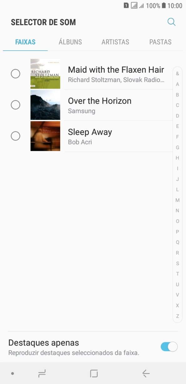 Prima os tons de toque pretendidos para os ouvir.