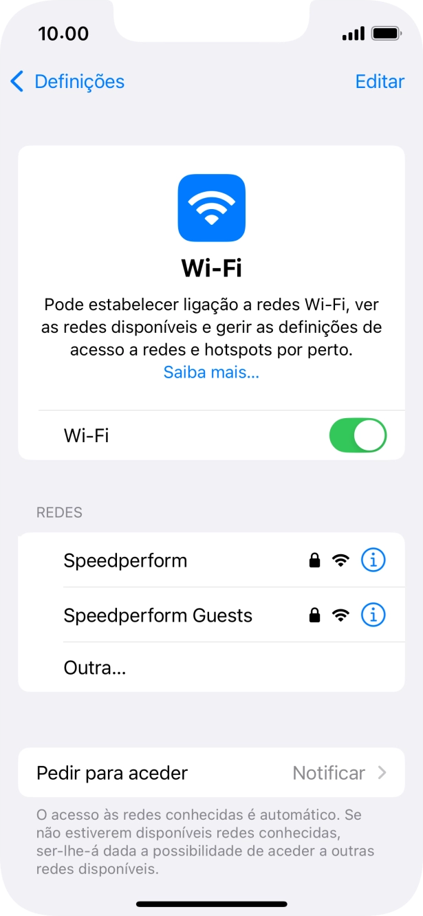 Prima a rede Wi-Fi pretendida e introduza a password da rede Wi-Fi.