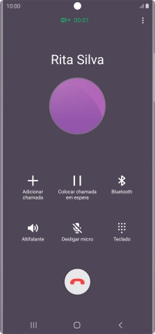 Prima o ícone para terminar a chamada.