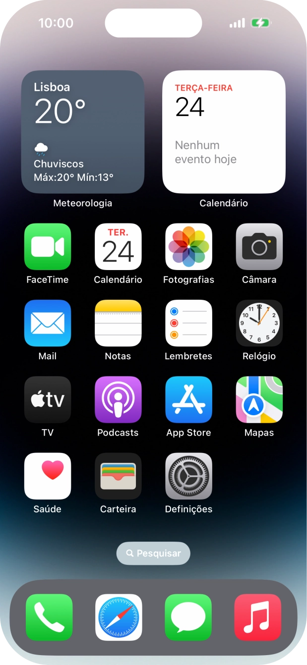 Quando o ícone de bateria em carregamento for mostrado no ecrã, a bateria está em carregamento.
