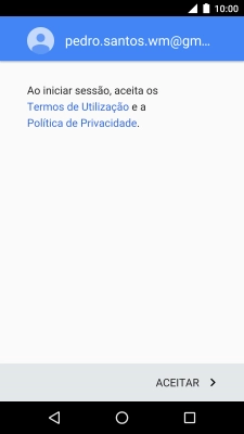 Prima ACEITAR e siga as indicações no ecrã para escolher as definições da conta Google.