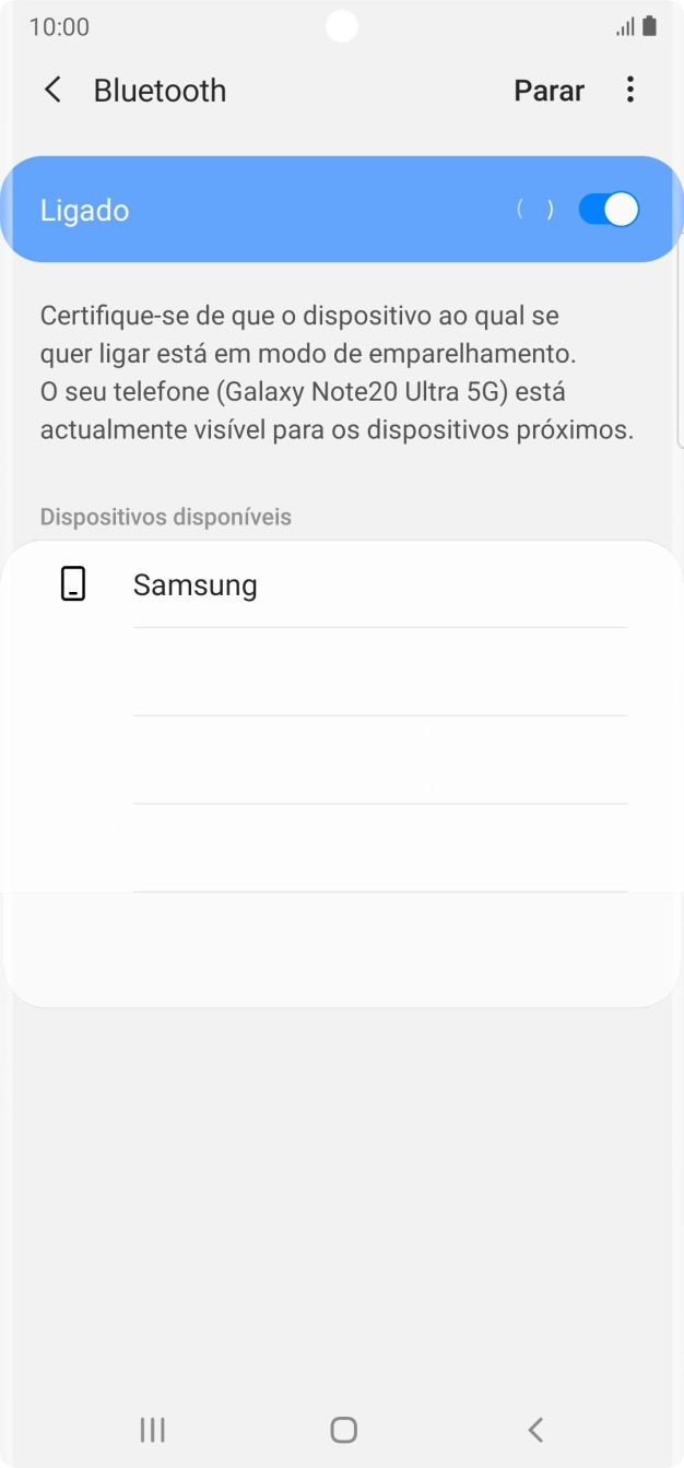 Prima o dispositivo Bluetooth pretendido e siga as indicações no ecrã para emparelhar o dispositivo pretendido com o telefone.