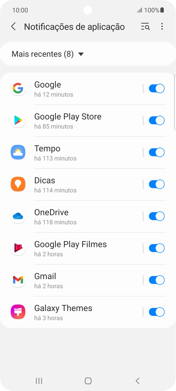 Prima a lista suspensa.