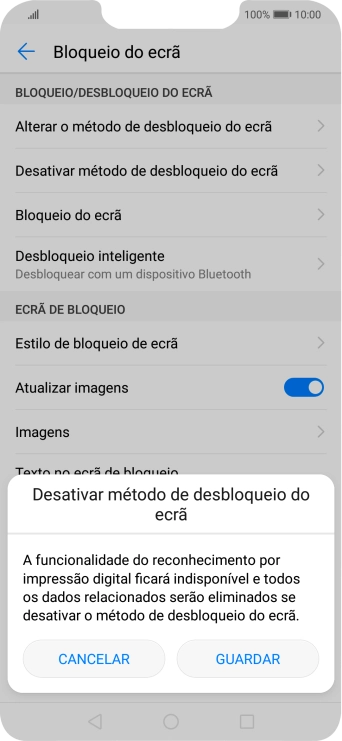 Prima GUARDAR e introduza o código de bloqueio do telefone atual.