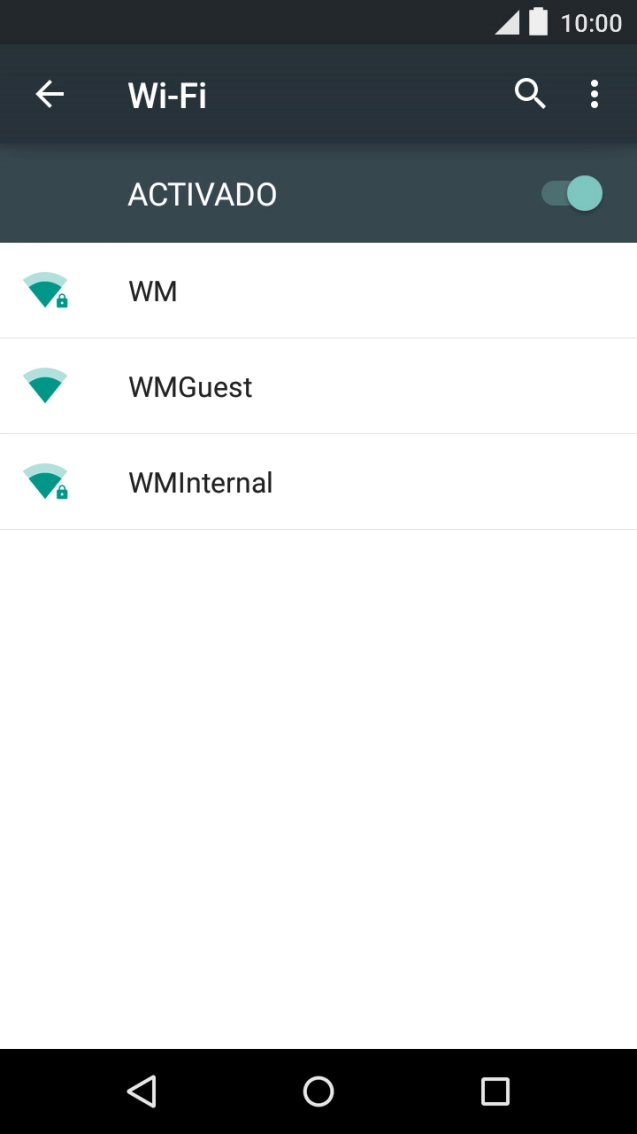Prima a rede Wi-Fi pretendida.