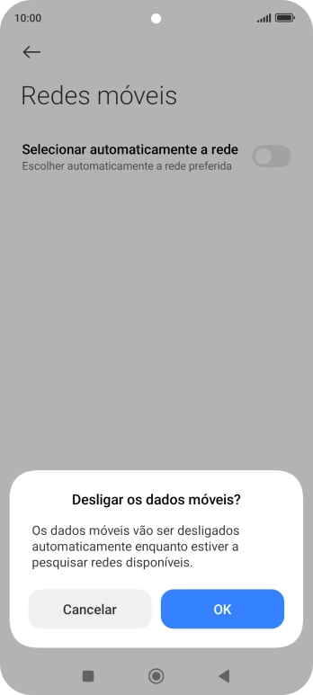 Prima OK e aguarde enquanto o telefone procura as redes.