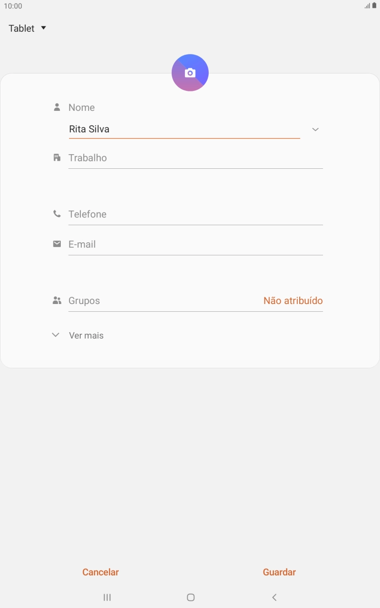 Prima Telefone e introduza o número de telefone pretendido.