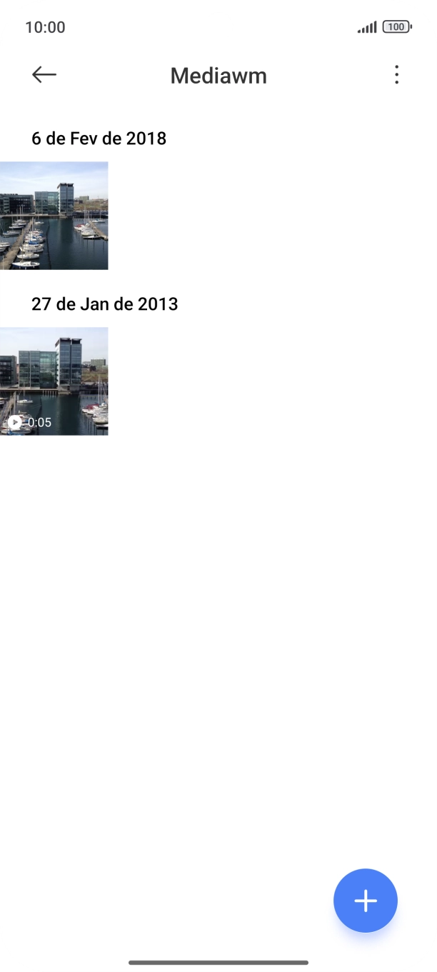 Prima durante um momento uma imagem ou um vídeo.