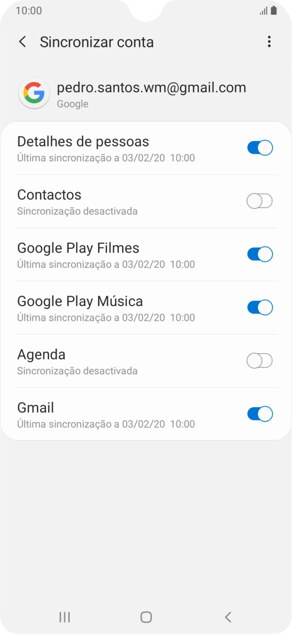 Prima o indicador junto a 