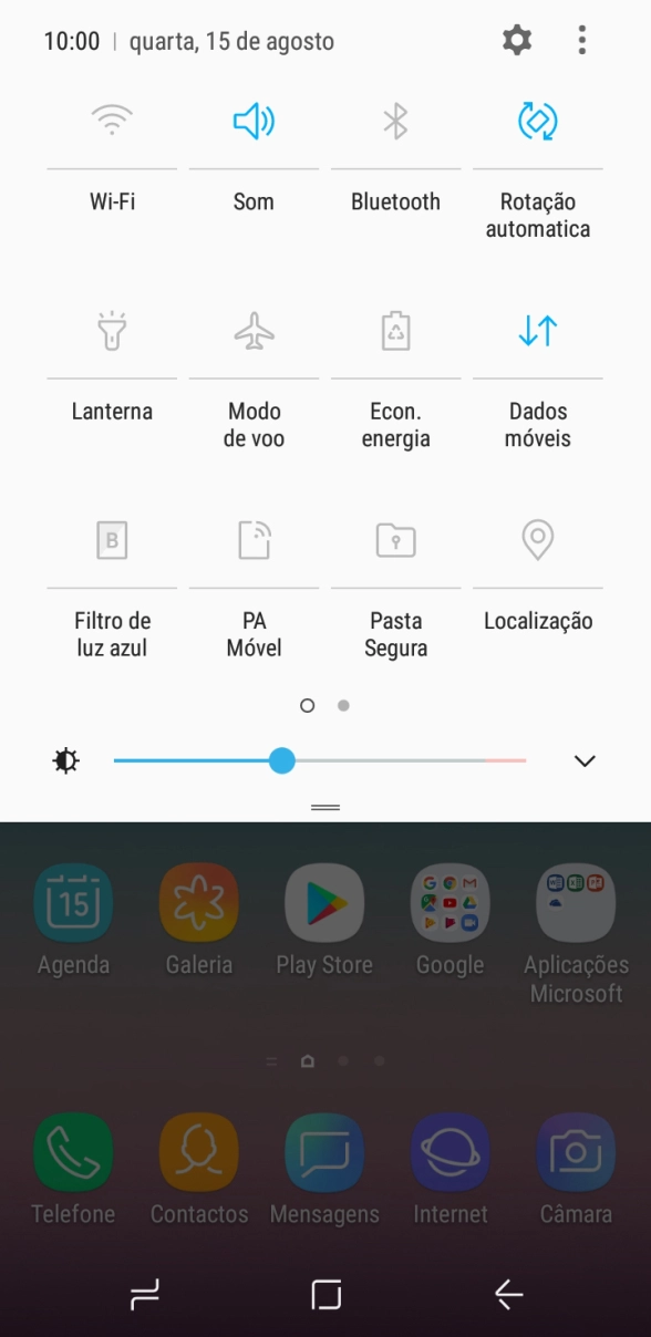 Prima Dados móveis para ativar ou desativar a função.