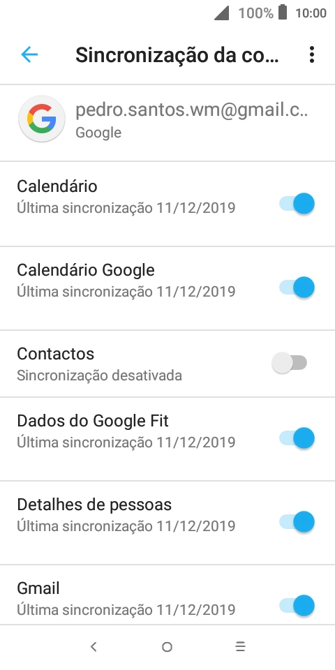 Prima o indicador junto a 