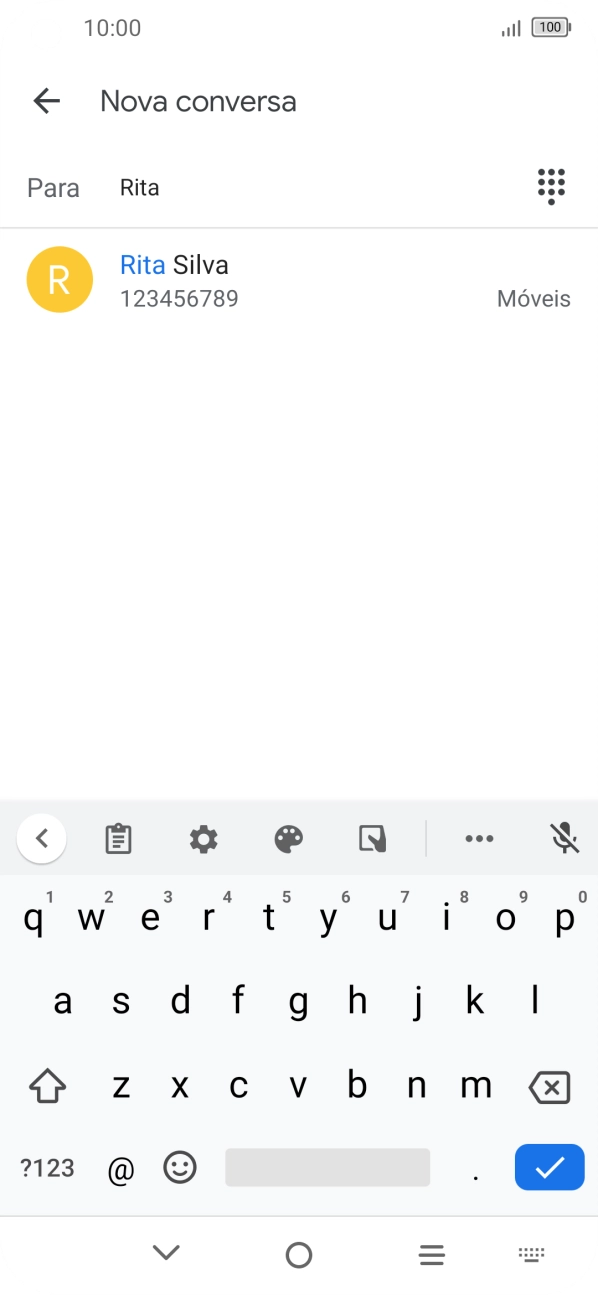 Prima o contacto pretendido.
