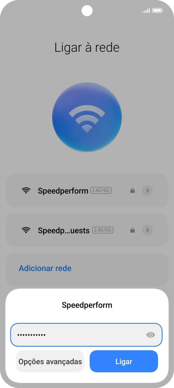 Introduza a password da rede Wi-Fi e prima Ligar.
