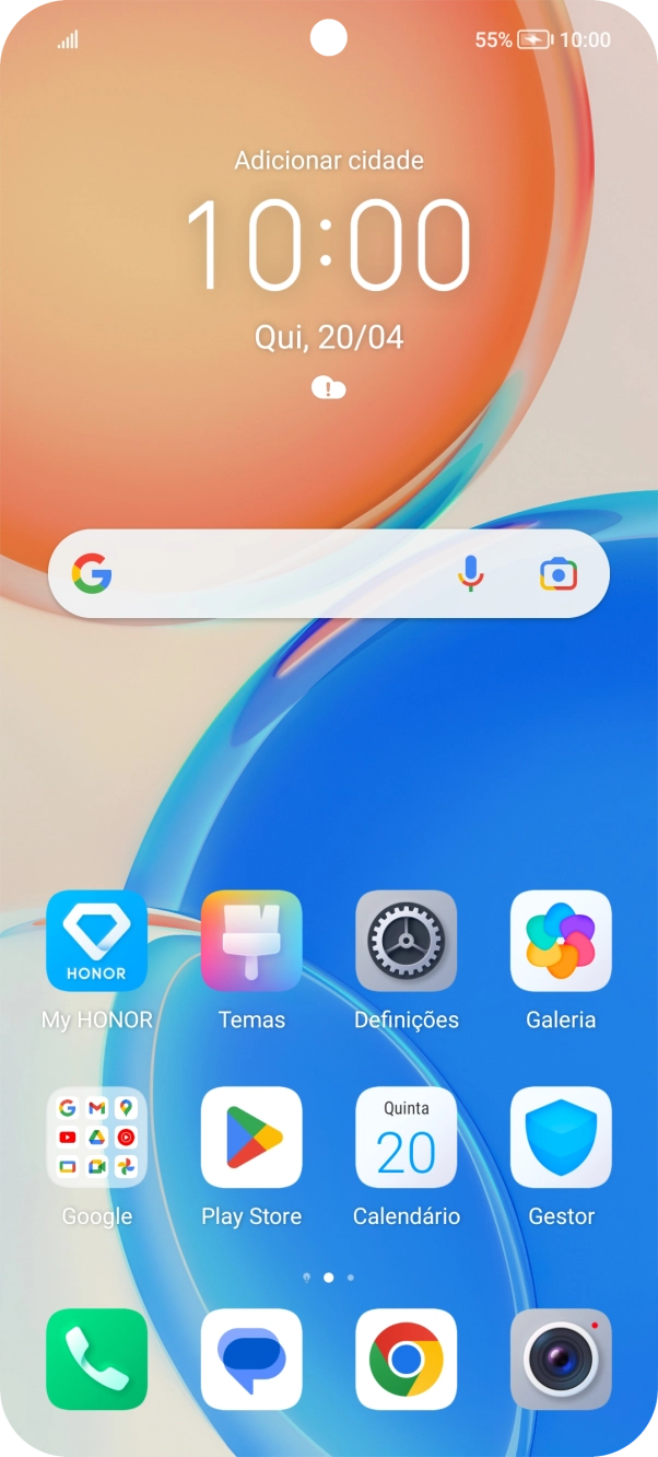 Quando o ícone de bateria em carregamento for mostrado no ecrã, a bateria está em carregamento.