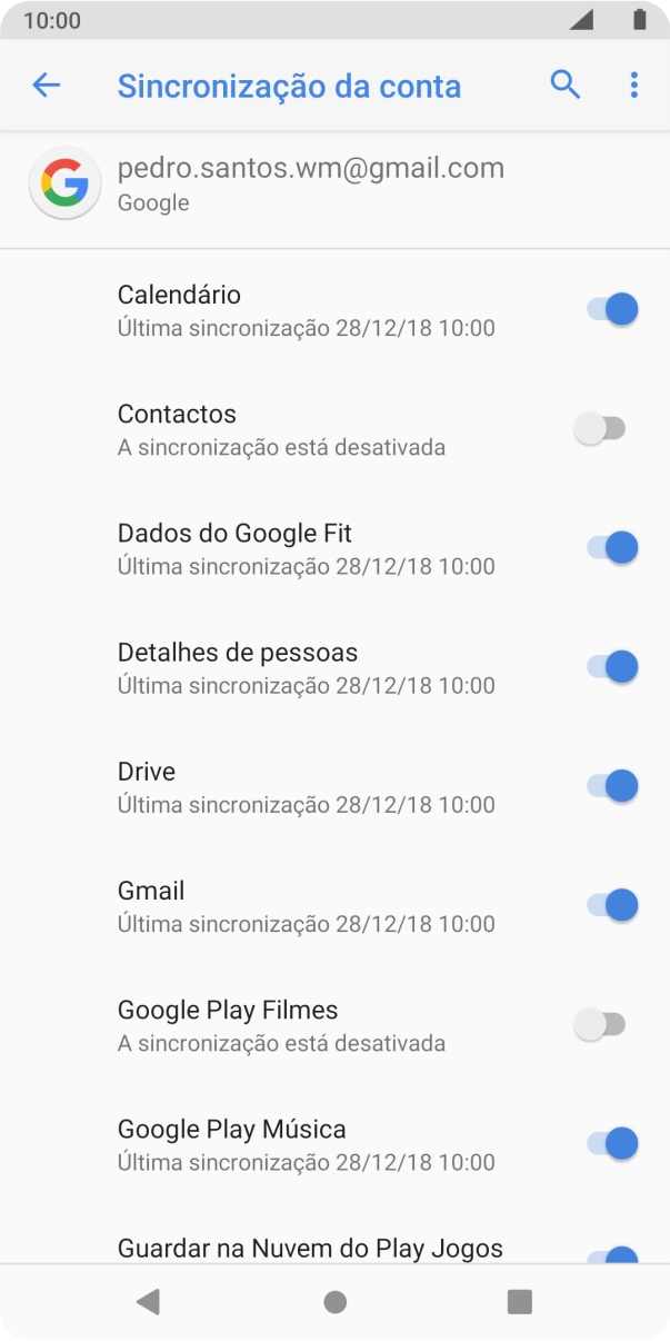 Prima o indicador junto a 