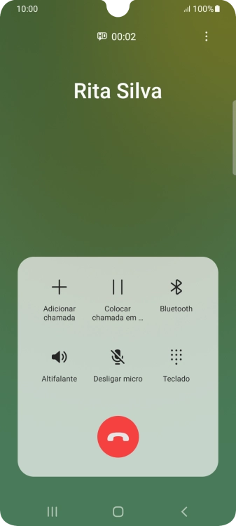 Prima o ícone para terminar a chamada.