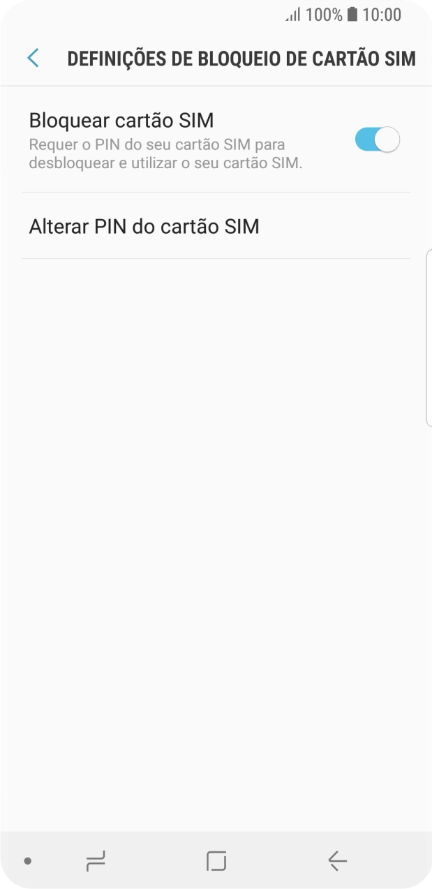 Prima o indicador junto a 