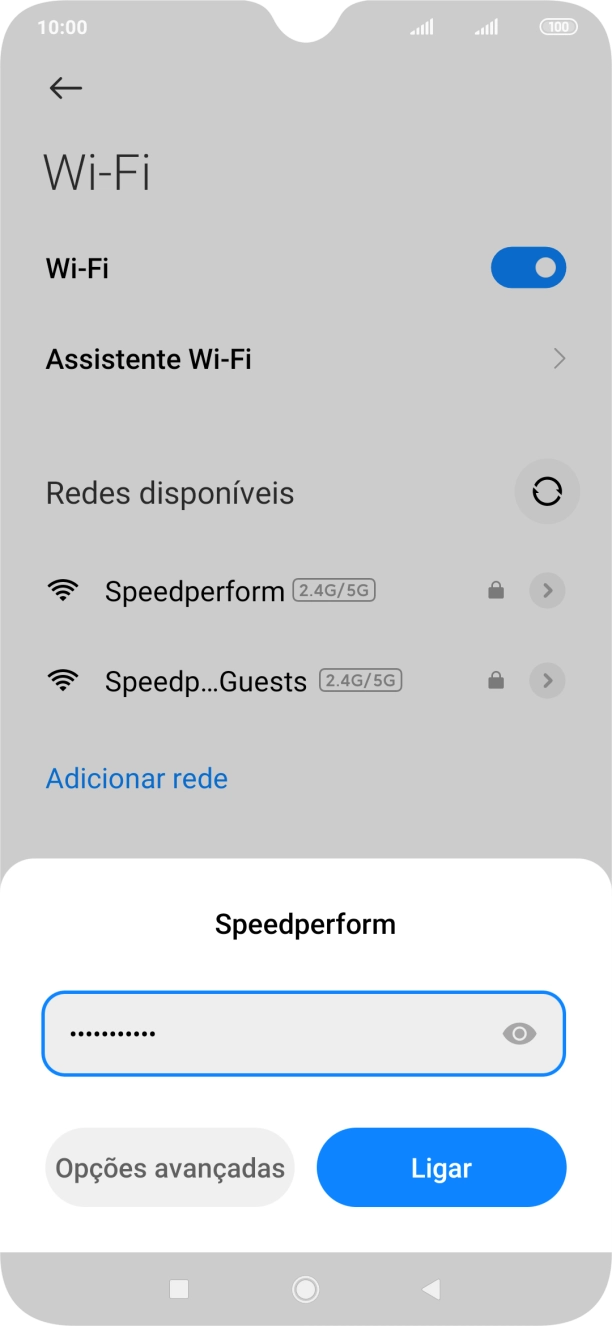 Introduza a password da rede Wi-Fi e prima Ligar.
