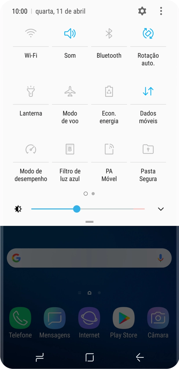 Prima o ícone de dados móveis para ativar ou desativar a função.