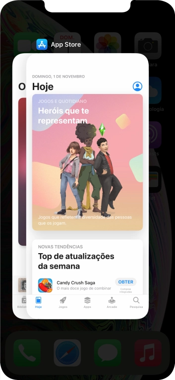 Deslize o dedo para cima sobre a aplicação pretendida para a terminar.