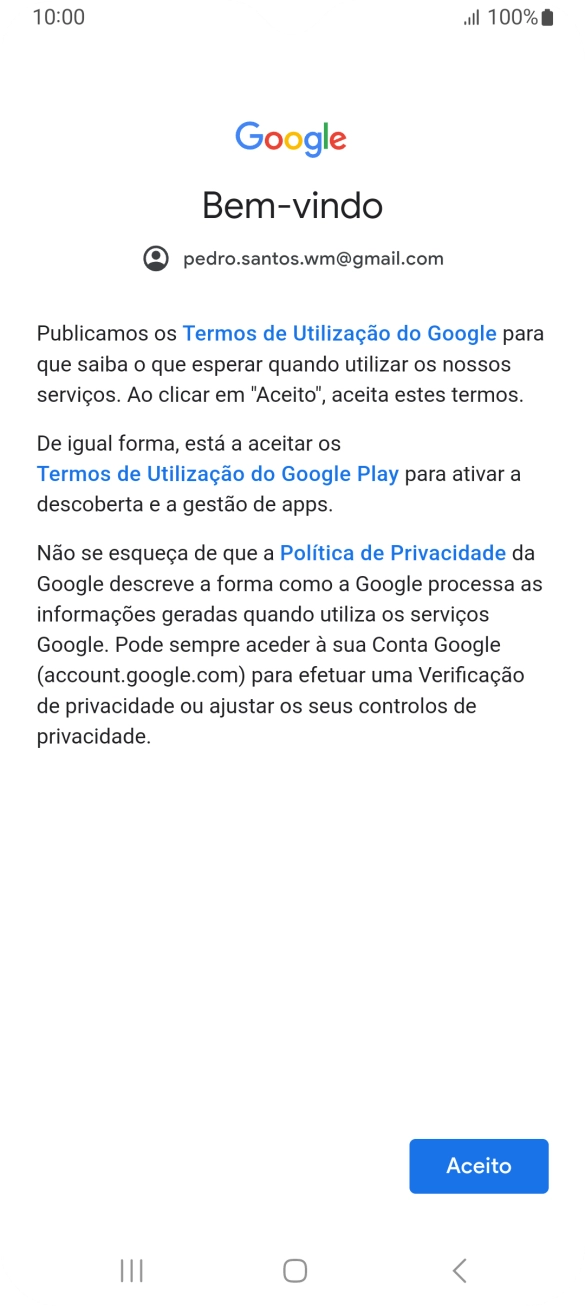 Prima Aceito e siga as indicações no ecrã para escolher as definições da conta Google.