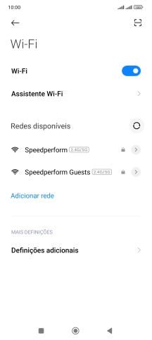 Prima a rede Wi-Fi pretendida.