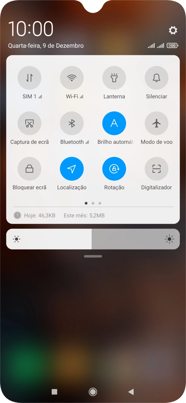 Prima o ícone de definições.