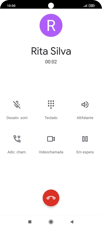 Prima o ícone para terminar a chamada.