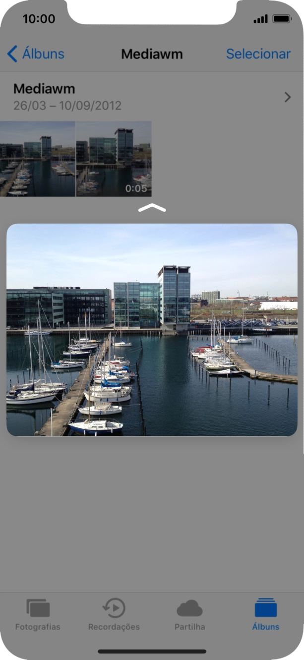 Arraste a imagem para cima.