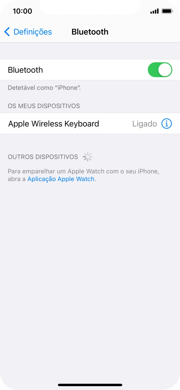 Para voltar ao ecrã inicial, deslize o dedo de baixo para cima a partir da base do ecrã.