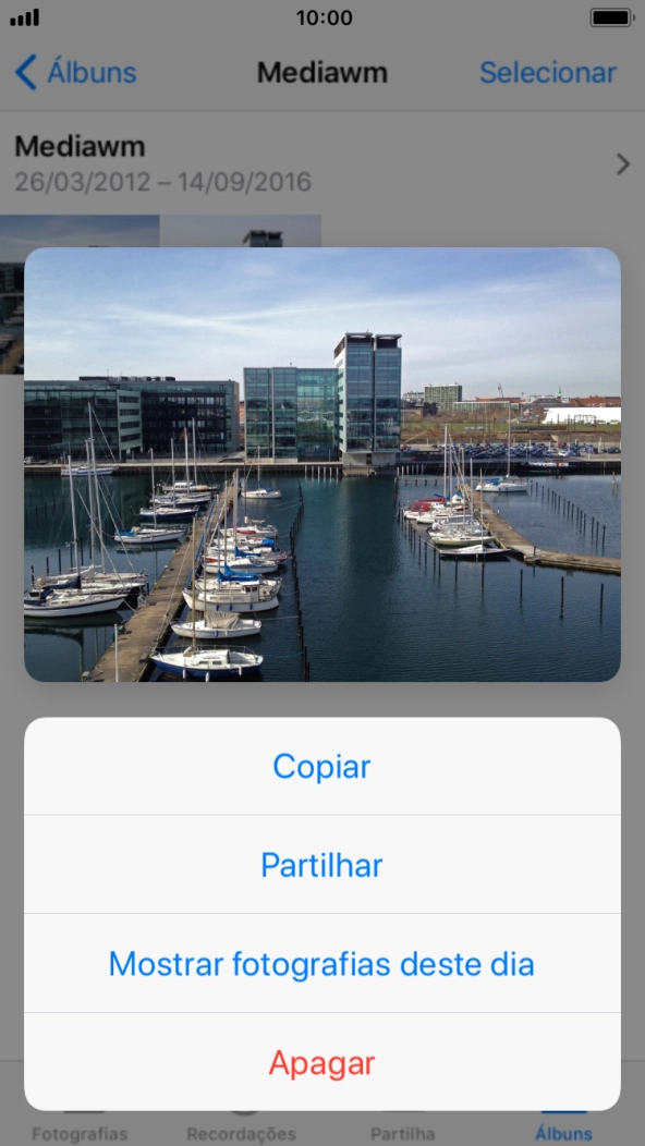 Prima a função pretendida e siga as indicações no ecrã para utilizar a função escolhida.