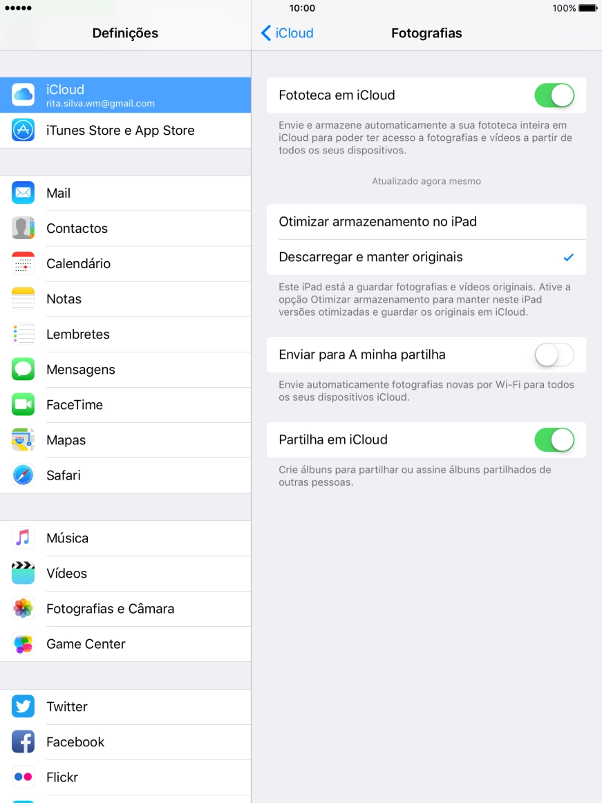 Prima o indicador junto a 